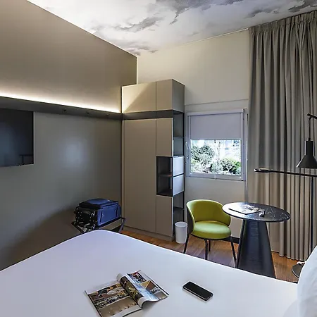 Ibis Parque Nacoes Otel
