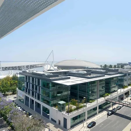 Ibis Parque Nacoes 3* Lisboa