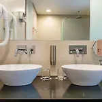 מלון Ibis Parque Nacoes ליסבון