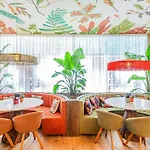 Ibis Parque Nacoes 3*