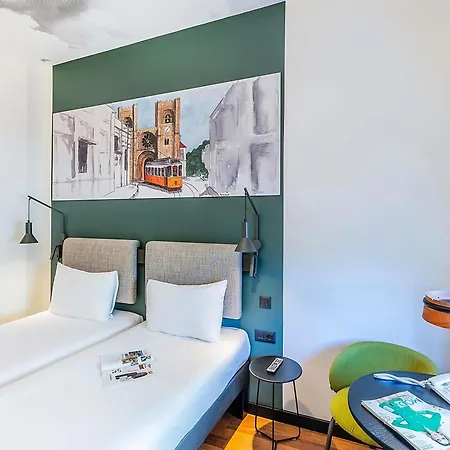 Ibis Parque Nacoes 3*