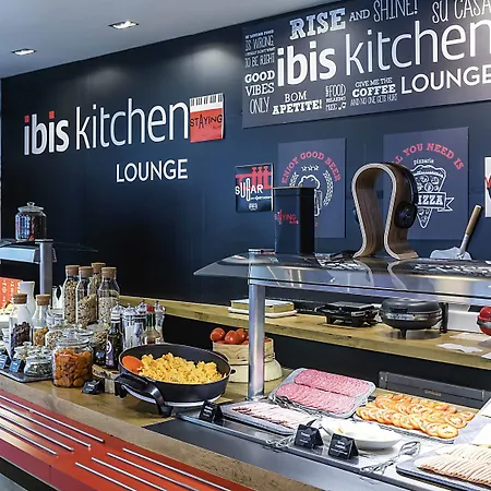 Ibis Parque Nacoes 3* Lisbon