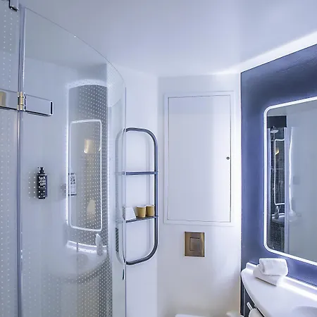 Hotel Ibis Parque Nacoes 3*