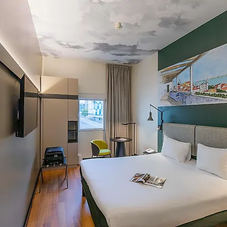 Ibis Parque Nacoes Lisboa