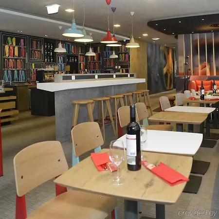 Ibis Parque Nacoes Готель 3*