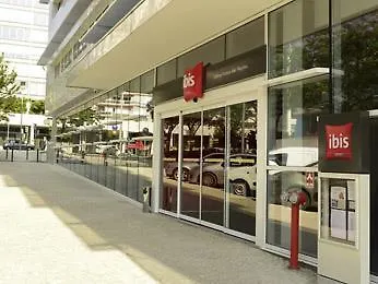 Ibis Parque Nacoes מלון ליסבון