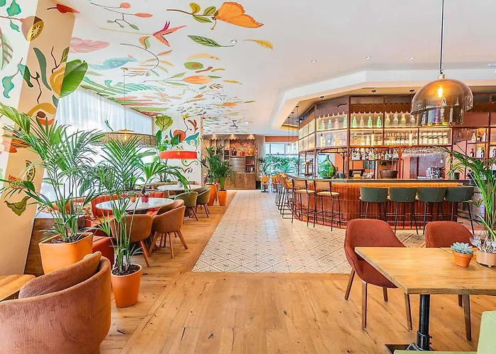 Hotel Ibis Parque Nações 3*